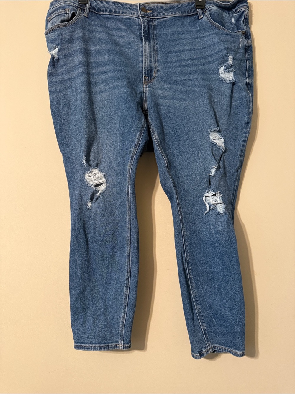 Old Navy Plus-Size Distressed Blue Women’s Jeans